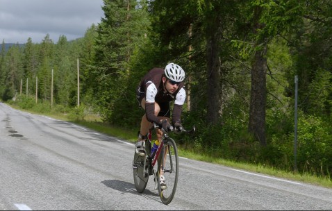 开云体育-鏖战法兰西，当三十三岁的詹姆斯遇上三十岁的浓眉，法兰西鏖战，33岁詹姆斯对决30岁浓眉